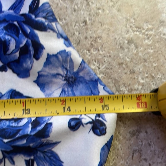 Floral Blue Women's Crop Top - Picture 9 of 13